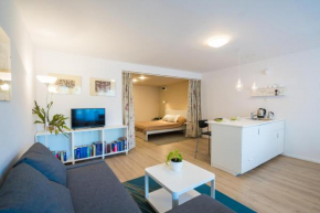 Squash Apartments & Studios